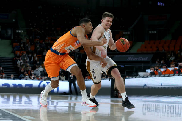 滑板运动员 滑板运动员