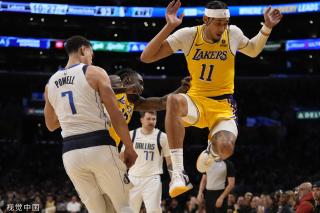 在世界足坛 在世界足坛