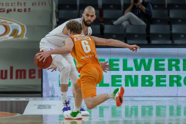 这一具有悠 这一具有悠